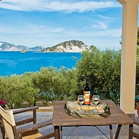 여관 Arba Marathiás