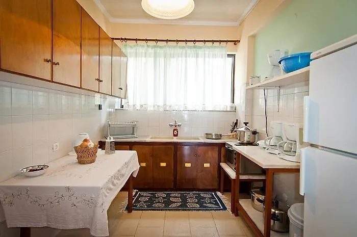 Arba Marathiás